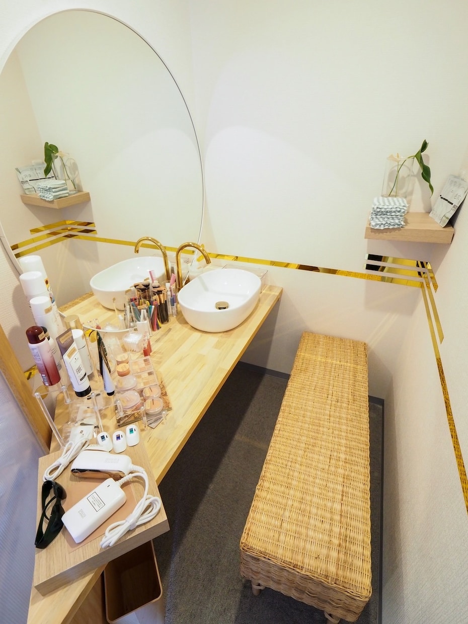 普段お使いコスメを使ってのメイクレッスンをします 3時間コース(4名まで同価格で受講OK) イメージ3