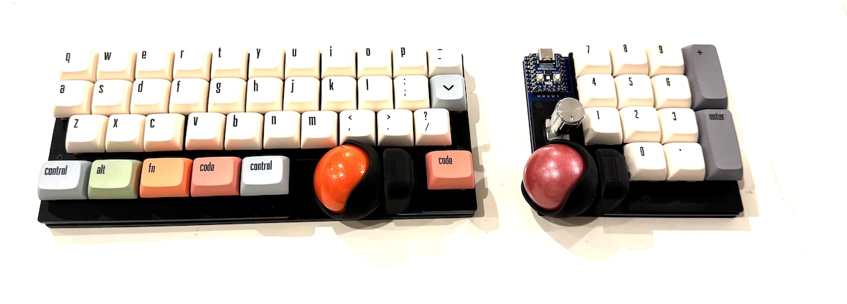 自作キーボードの設計をケースも含めて行います ファームウェアも全部コミコミ！発注用データ。商用利用可。 イメージ1