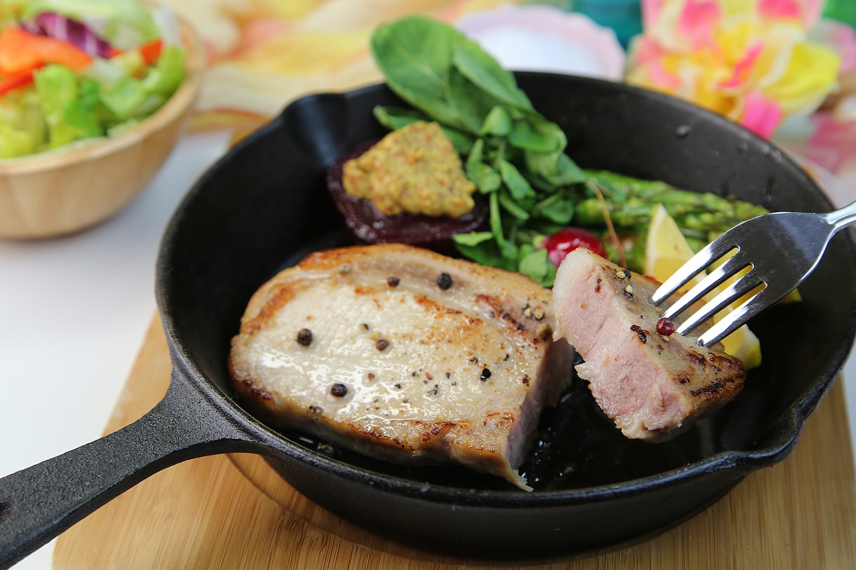 料理、小物をメインとした写真撮ります 自スタジオにおいてECサイト写真撮影 出張撮影も対応 イメージ9