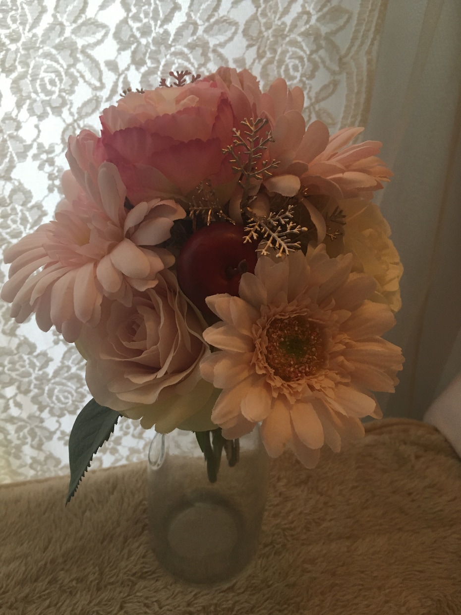 造花アレンジメント＆花束作りお受けいたします 生花だと枯れてしまう、、、でもお家にお花を飾りたい！という方 イメージ1