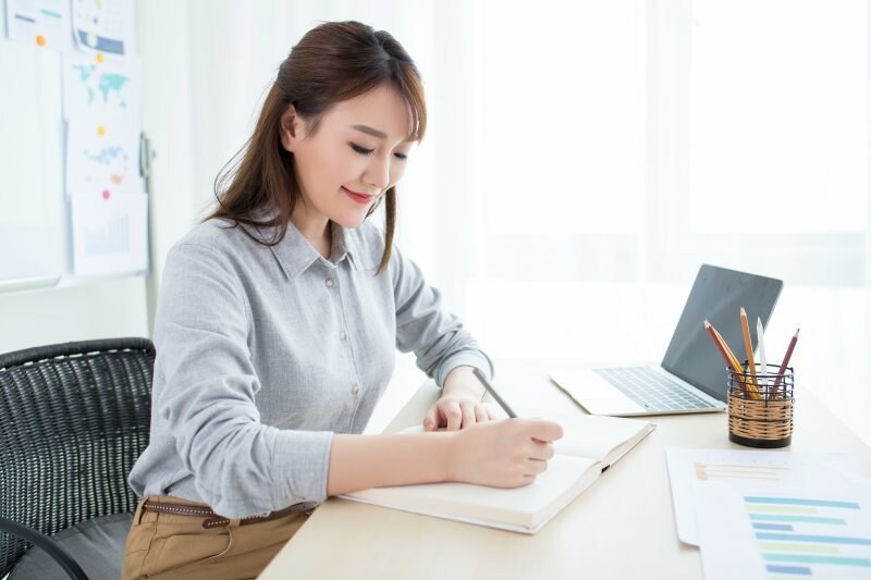 秘書検定のご相談に乗ります 秘書検定１級を取得している現役社長秘書がサポートします。 イメージ1