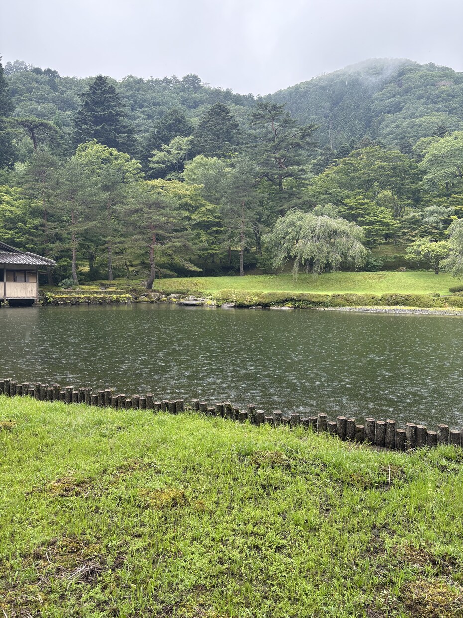 40代50代暗闇の中にいる貴方を救います 暗闇からあなたらしい輝きへ 人生に光を灯す伴奏者ひかりです イメージ3