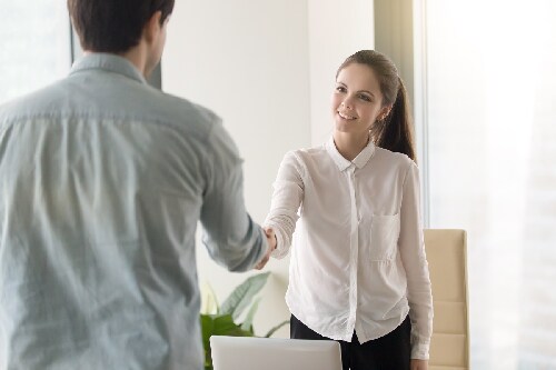 初対面の人と５分で打ち解けて話す会話術を教えます どんなタイプの人でも５分以内に打ち解けて話ができる方法 イメージ2