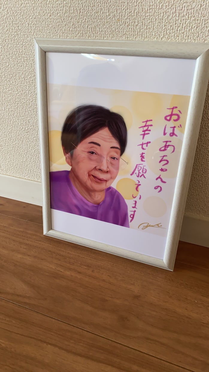 プレゼントに喜ばれる、本物のような似顔絵を描きます プレゼントはもちろん、アイコン、肖像画にも最適です イメージ10