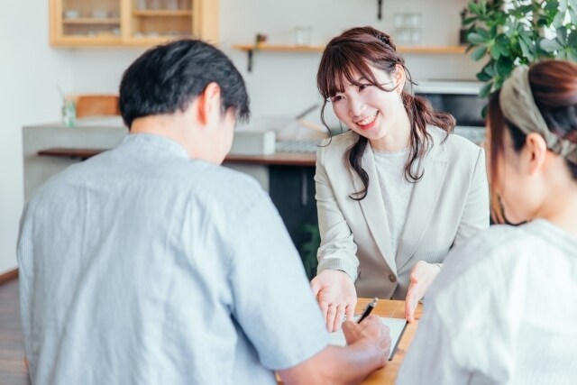 中立な立場で不動産購入のアドバイスをいたします 女性目線、主婦目線、投資目線で失敗しない不動産購入をお手伝い イメージ1