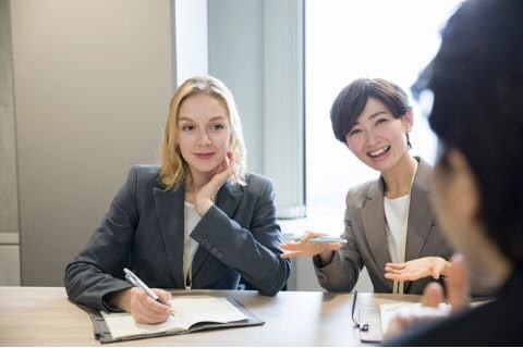 中国語日本語の翻訳・通訳サービスを提供いたします 業界背景に沿い、原文に忠実し、自然な表現で翻訳いたします。 イメージ1