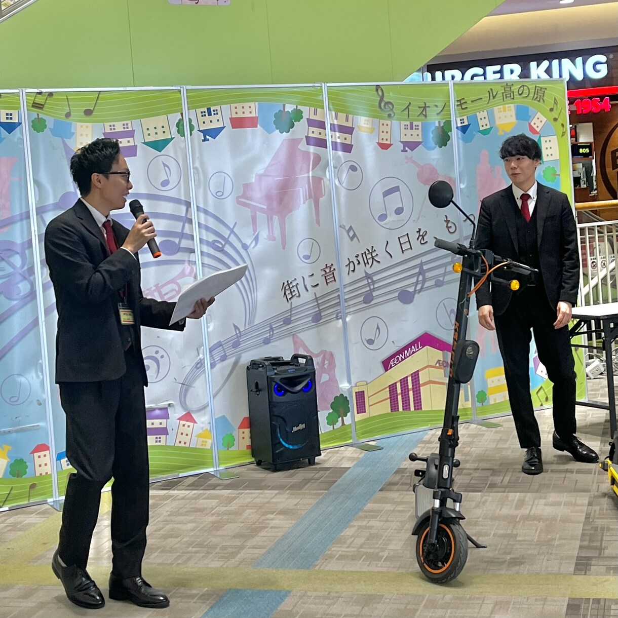 双子お笑い芸人が息ぴったりでMC、司会します \キャンペーン中/ イベントに合わせた息ぴったりなMCを！ イメージ4