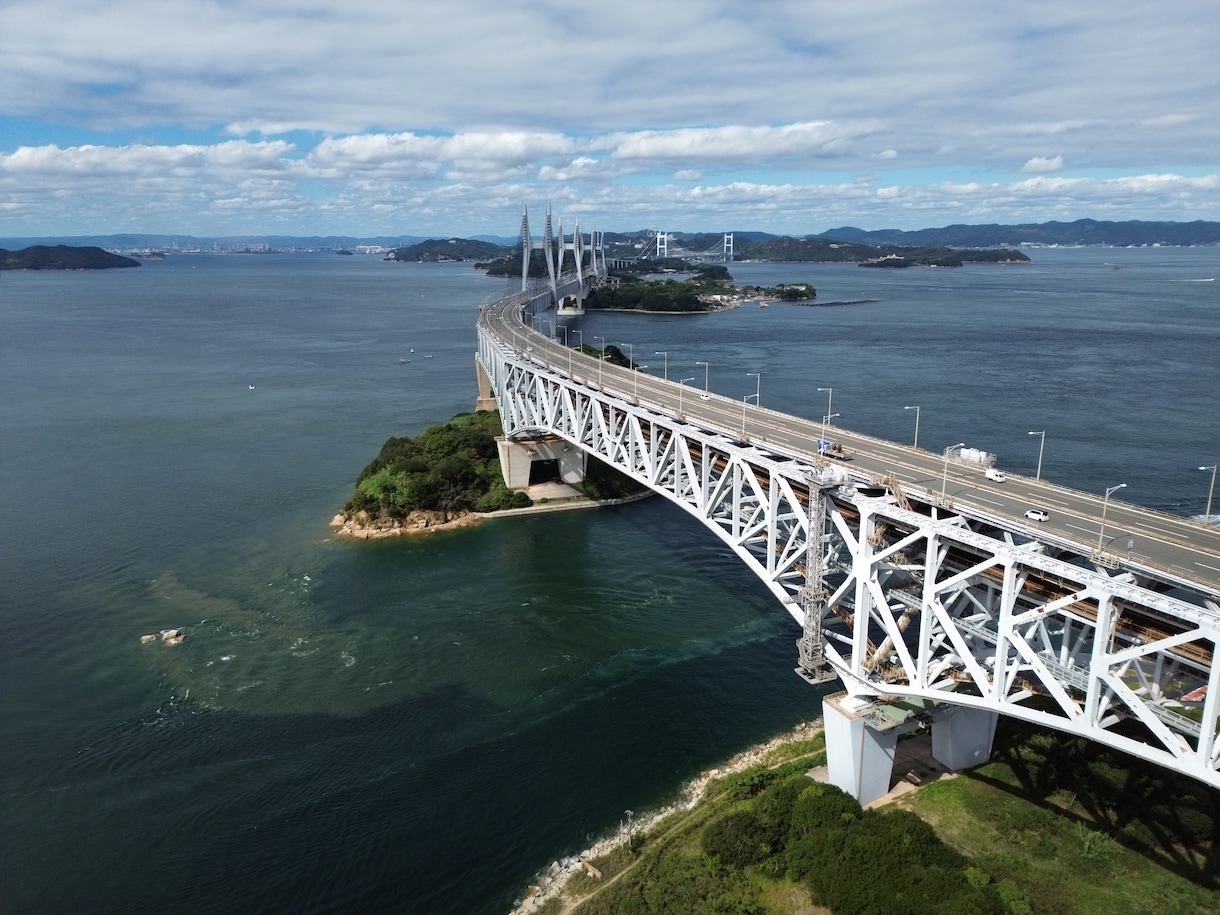 中四国・近畿圏を中心にドローン映像を空撮します DJIドローン　フルHD/4K対応　保険加入済 イメージ3