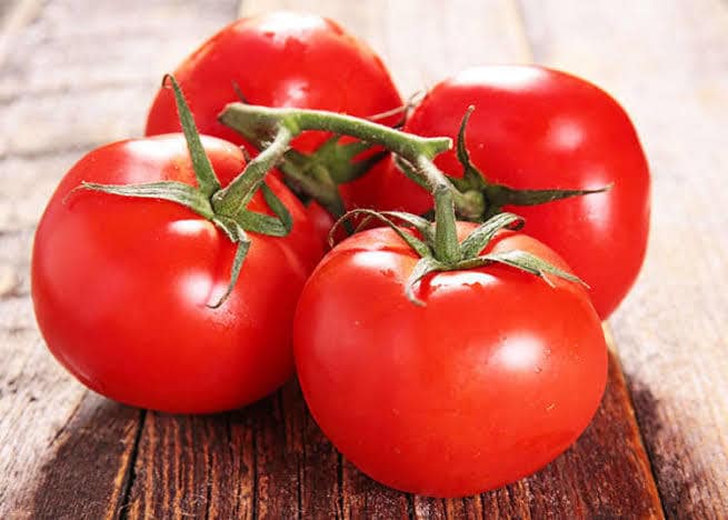 料理のちょっとしたコツ教えます トマトの皮むき方法です！湯むきではない方法、ガスコンロ必須 イメージ2