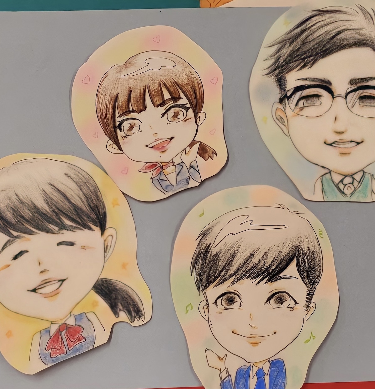 完全手描きのくっきりデフォルメ似顔絵描きます 思わず笑顔になるほっこり水彩似顔絵 イメージ3
