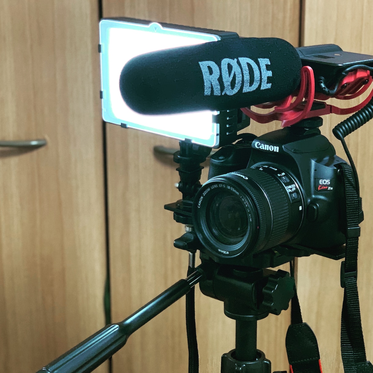 あなたの商品を売れるようにします その商品は売れません。映像という視覚、聴覚に刺激がなければ。 イメージ1