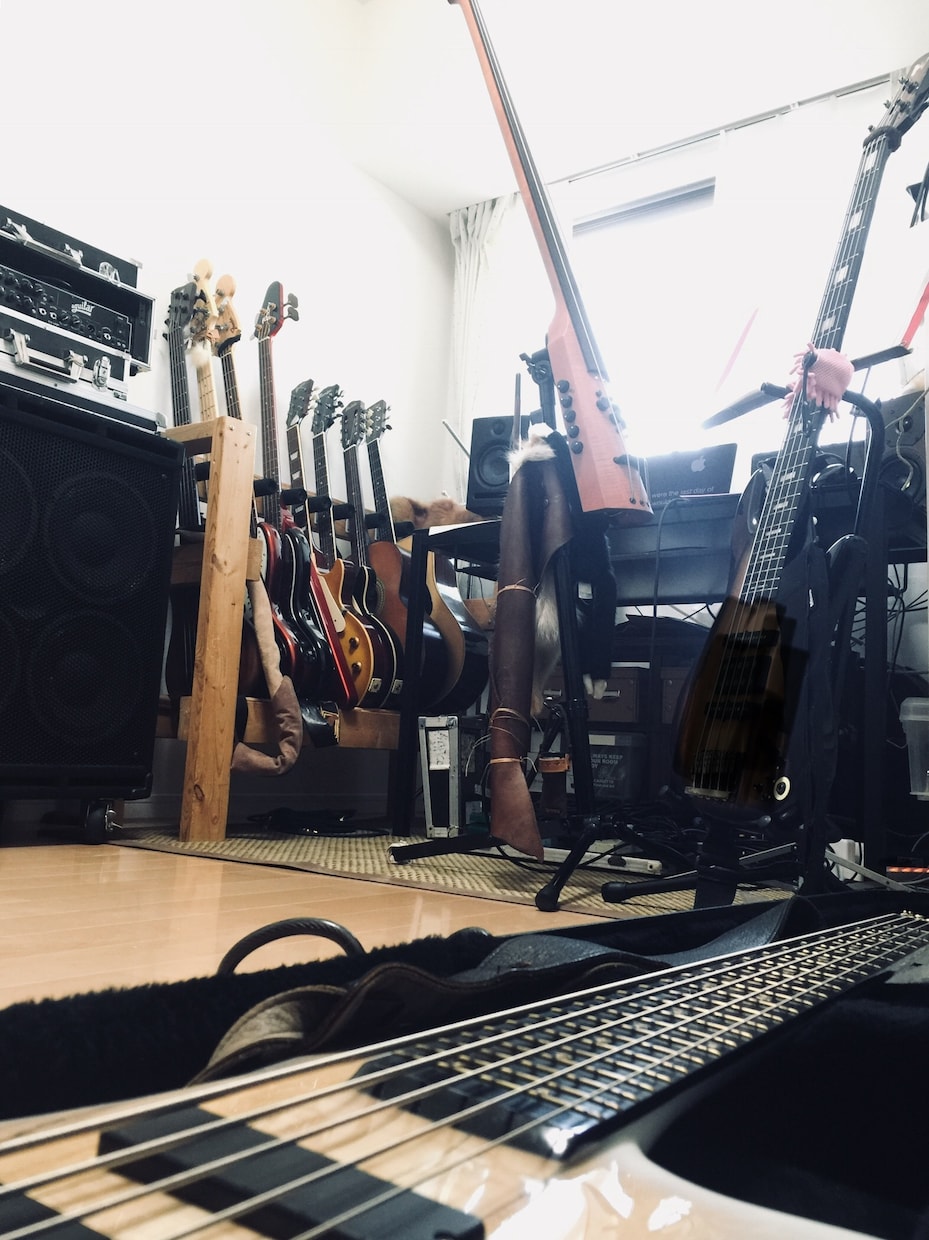 楽曲のベースライン、フレーズを一緒に考えます バンドを始めたけどベースのフレースが浮かばないなど解決します イメージ3
