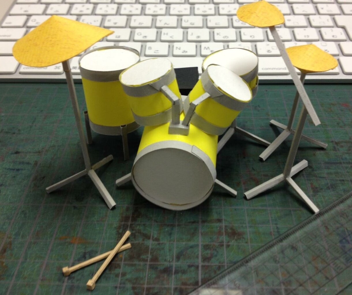 ペーパークラフトで色んなのを作ります ウェルカムボードなどの記念品として是非。 イメージ7