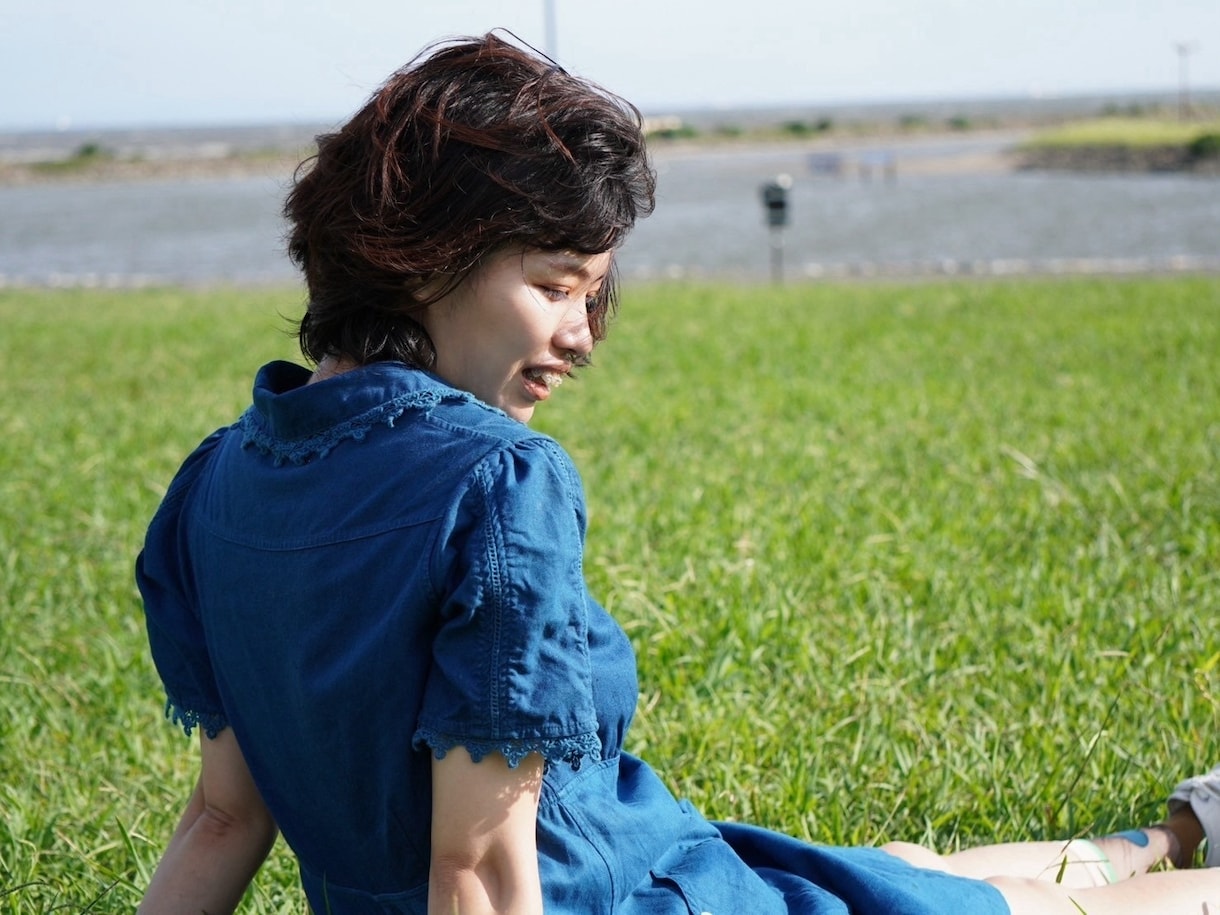 女性カメラマンが1時間100枚撮影します 映画監督だからこその演出を加えた魅力的な写真を撮ります イメージ5