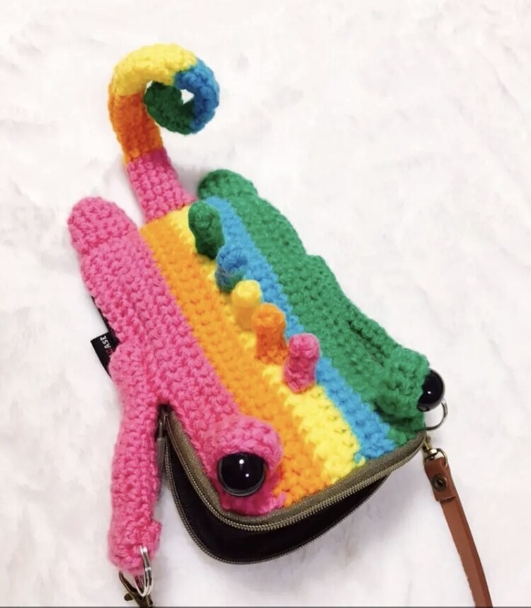 カエルやトカゲのスマホケースを作ります カエルやトカゲのキモカワイイグッズ欲しい方必見！ イメージ6