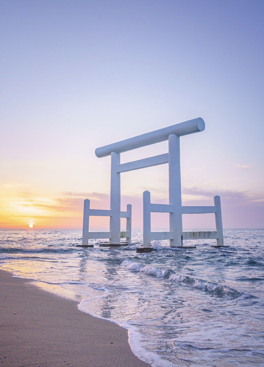相談者様の鑑定希望を聴き、多種多様に祈願浄化します 言霊ヒーリング他、必要なことを丁寧に伝授鑑定致します。 イメージ3