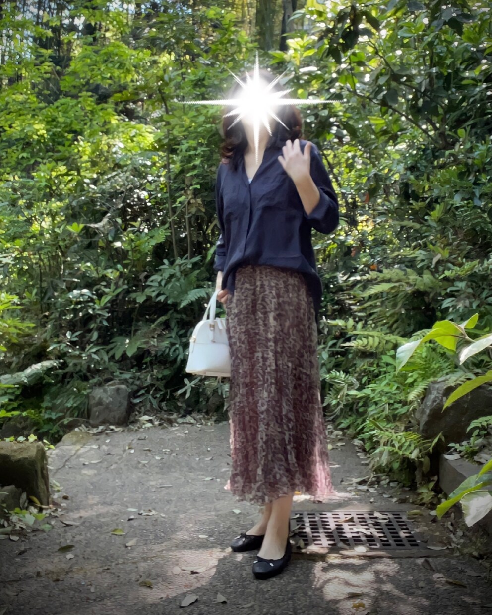 50代からの婚活服選びをお手伝いします 婚活を成功させるにはまず注目してもらうことからです。 イメージ1