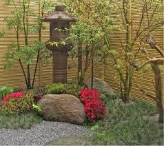 お庭のお手入れの料金を安くする裏技教えます 植木屋さんへの料金が高いとお困りの方へ イメージ4