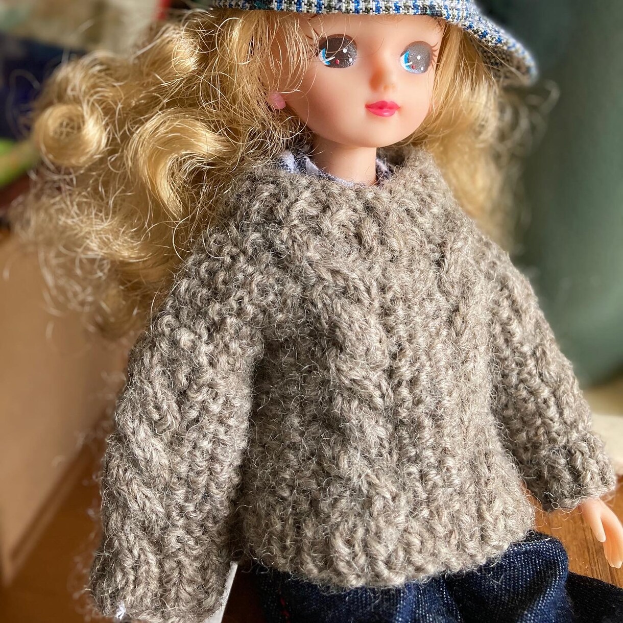 ドールサイズのニット服を製作代行します 可愛い1/6ドールサイズ用のニット服を製作代行します。 イメージ3