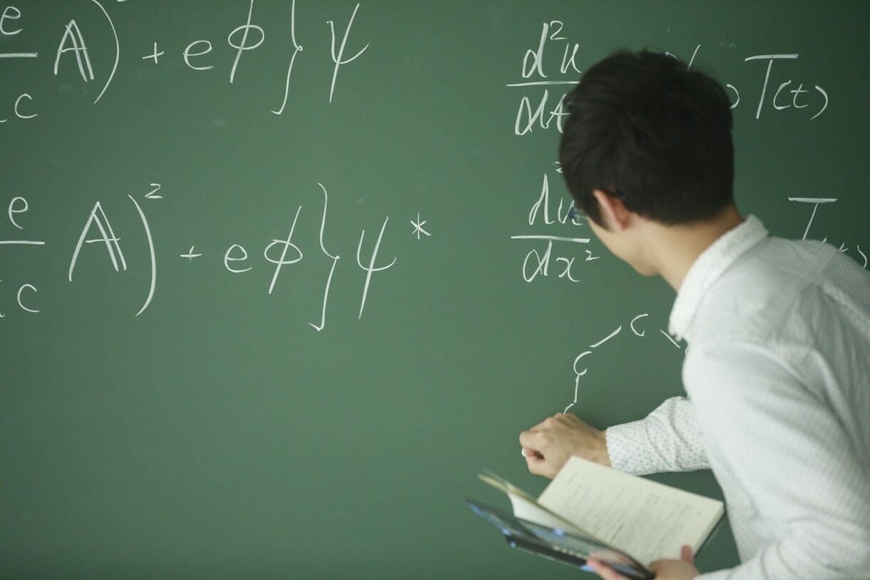 スピリチュアル家庭教師が日々の勉強をサポートします あなたの本質と繋がるオンライン家庭教師をします！ イメージ2