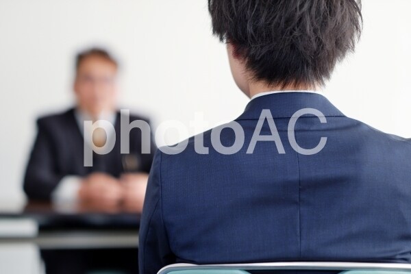 新卒人気企業の面接官経験者が模擬面接を手伝います 「自社採用面接・大学生向け模擬面接」の経験多数あり！ イメージ1