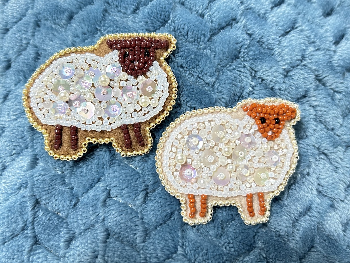 キラキラビーズ刺繍ブローチ・ストラップお作りします オリジナルデザインでペットや珍しいモチーフもお作りします イメージ1