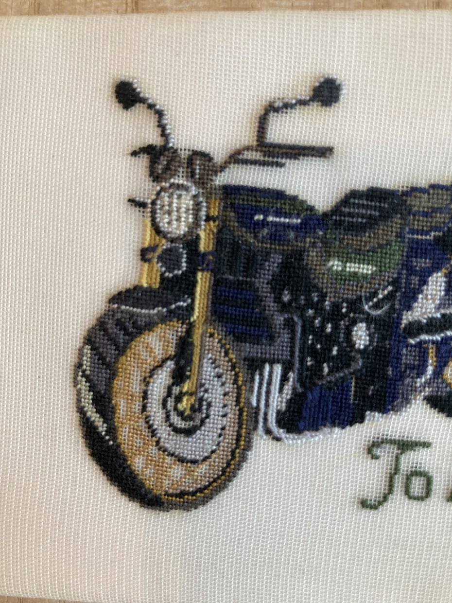 オリジナル図案を癒しの色彩で手刺繍します ／イメージの図案は出来るだけ再現いたします イメージ4