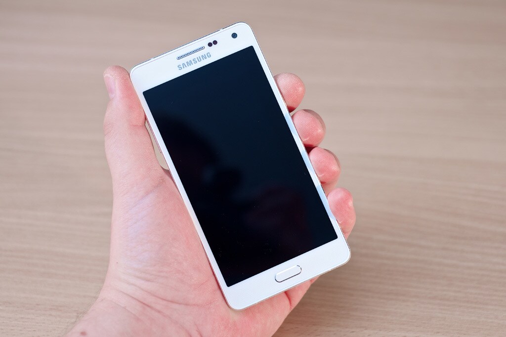 スマホの使用料金を大幅に削減する裏技教えます スマホの新規購入・安く運用したい方向け イメージ3