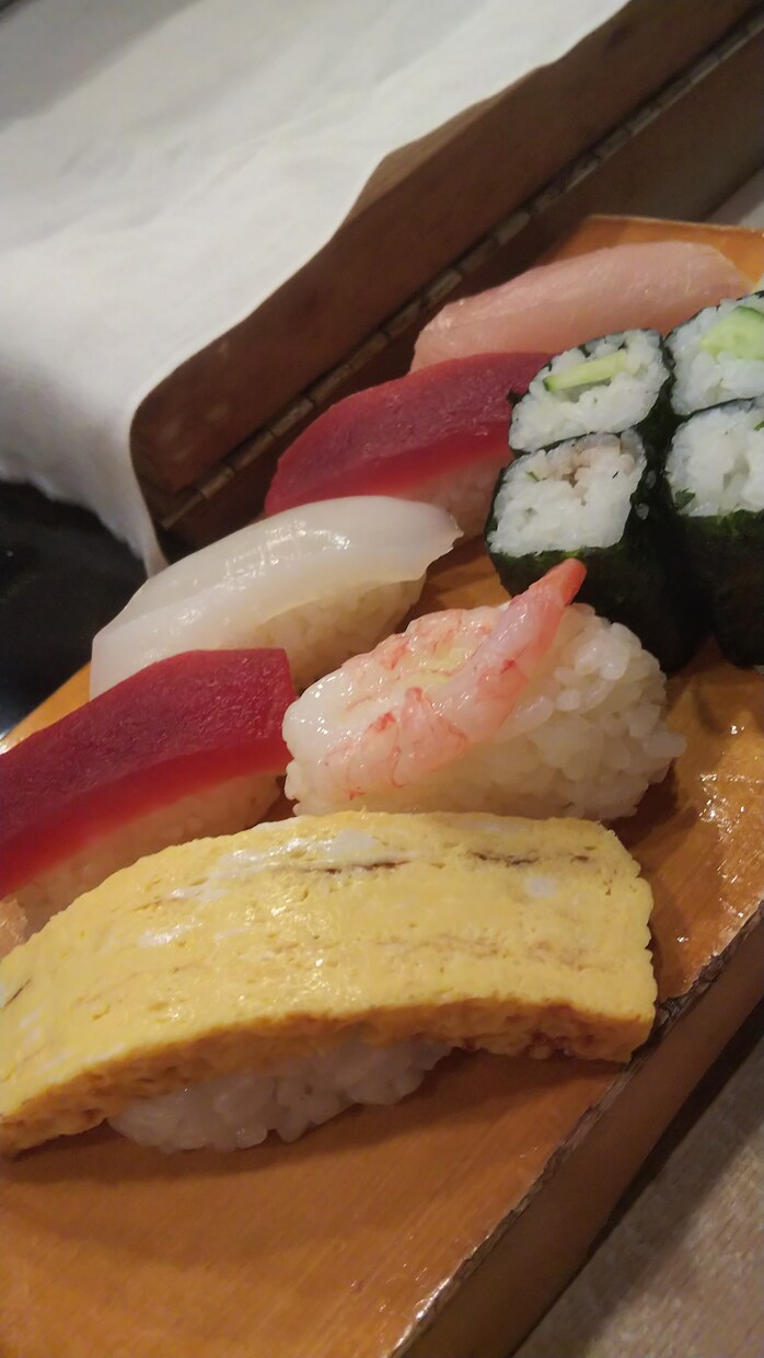 都内のオススメ飲食店をいくつかご提案いたします 赤ちょうちんから高級フレンチまでご希望に合わせて提案します！ イメージ6
