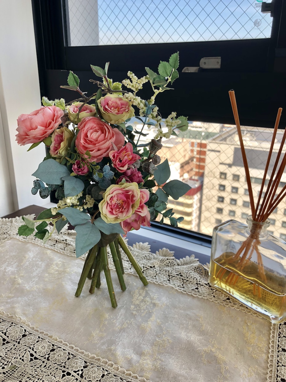 造花を短時間でプロがリメイク方法を提供します 短時間で熟練の度合いを見せる花の飾り方 イメージ8
