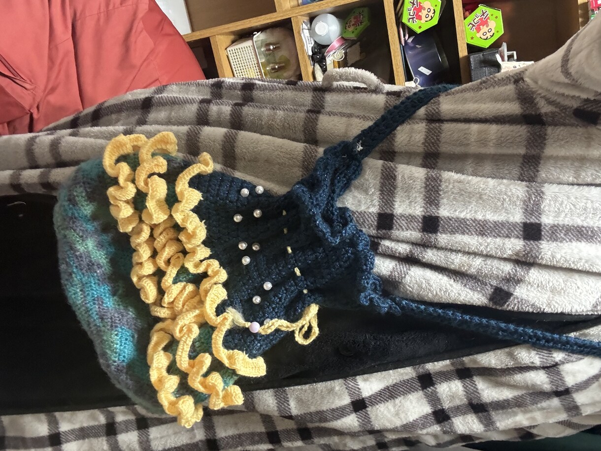 編み物で全身包みます 編み物で色々作ります！スマホストラップ、帽子、カバンなど！ イメージ2