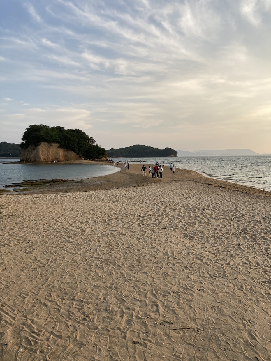 あなたのお話聞きます あなたのお話、なんでもいいです。私に聞かせてください。 イメージ1