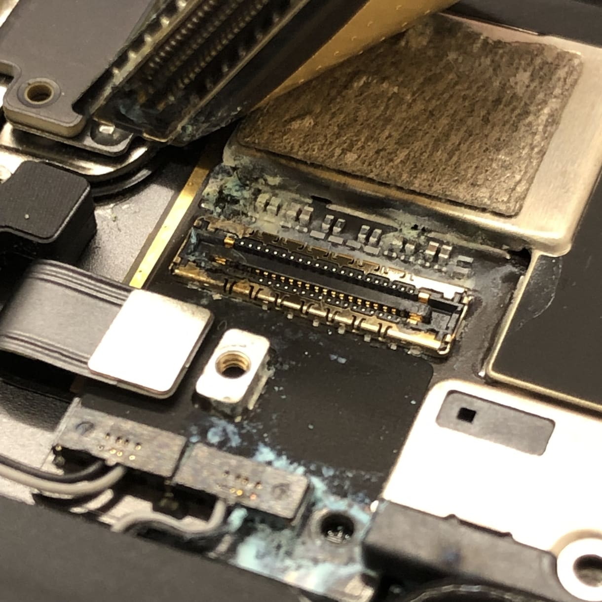 iPhone等に関するお困りごとを解決します 修理やバッテリー交換、操作のアドバイスまでお任せください イメージ1