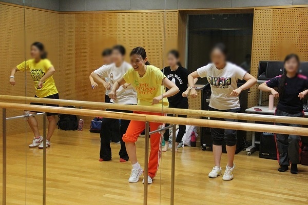 オンライン♪初心者向けロックダンスレッスンします ロックダンスを踊りたいあなたに♪細かく丁寧にお伝えします＾＾ イメージ4