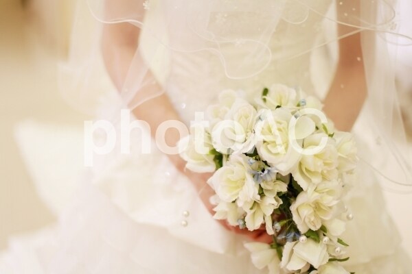 自分発見、婚活女性の幸せメイク術を提供いたします 貴女の印象、自信の１ページに!!素敵な彼とブライダルへ イメージ1