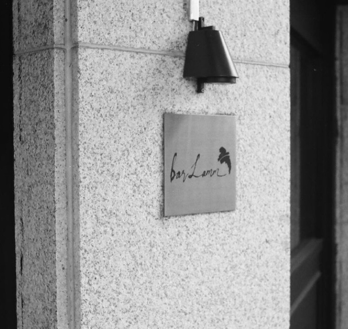 資格保有ハングル書道家がハングルでロゴ書きます 商用利用OK◎他にはないハングルのロゴを一緒に作りましょう！ イメージ3