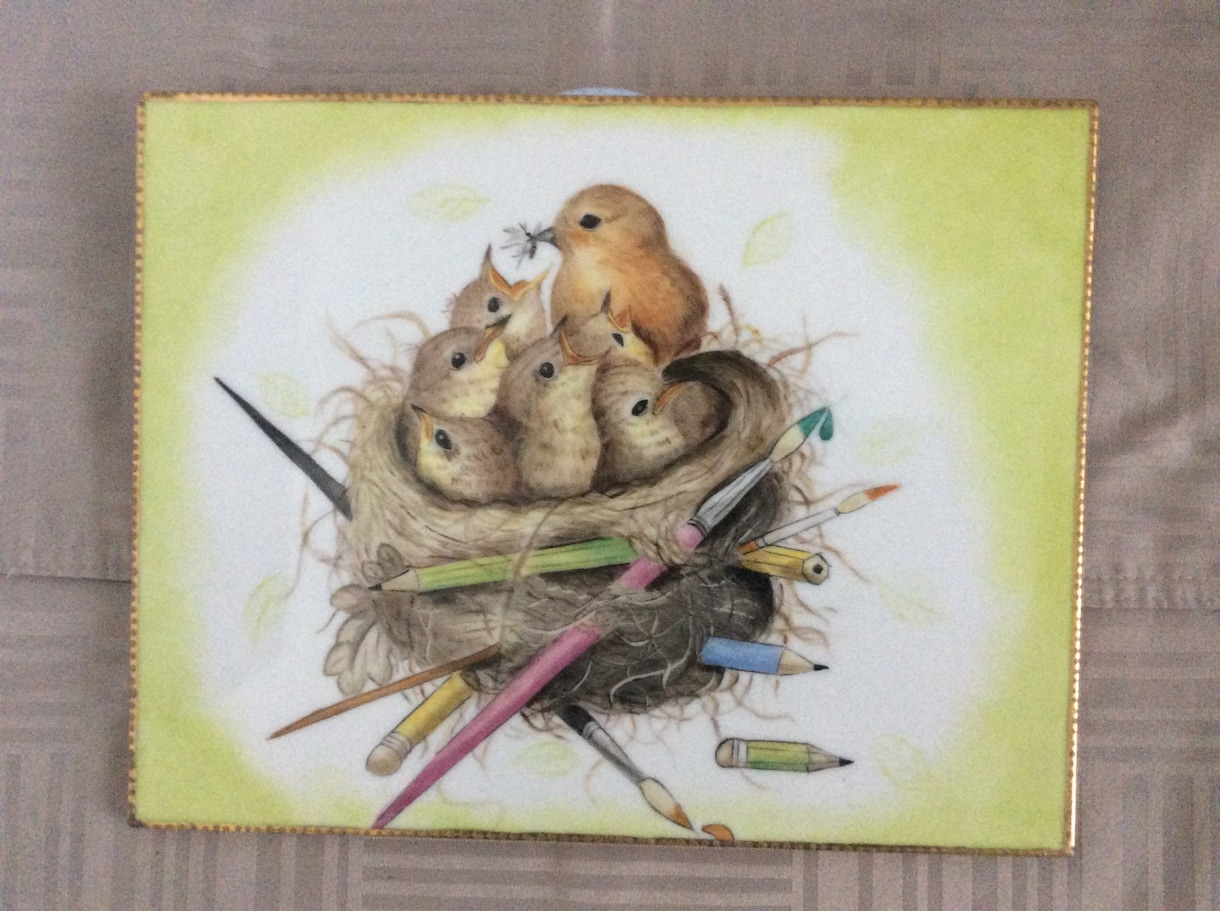 春のこの季節小鳥の誕生を陶板に描きます この時期軒下などで見る小鳥の誕光景を陶板に描きました イメージ1