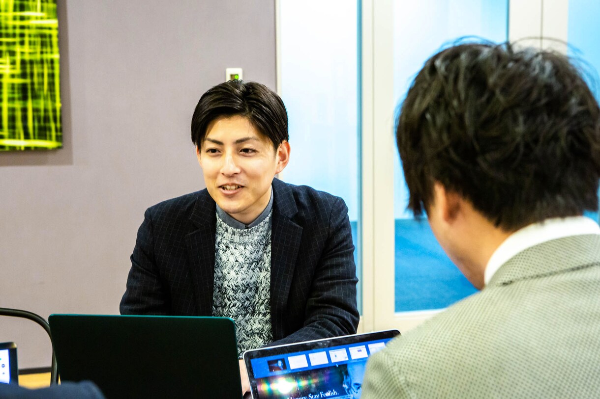 自己分析から入社まで本気の転職支援をします 現役キャリアアドバイザーの本気の転職支援が受けられます イメージ1