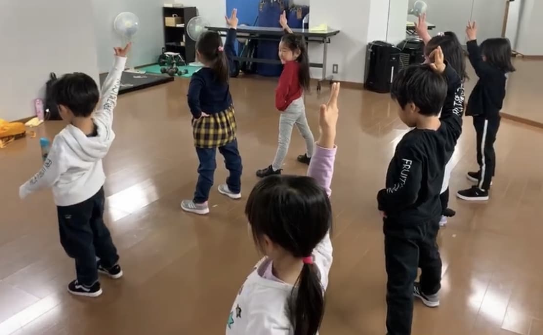 保育園 幼稚園 小学校向け！ダンスの振付をします 番組 CMなど振付実績は、600曲以上☆ イメージ5