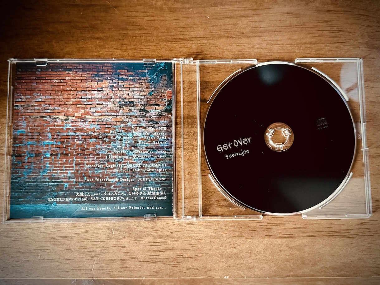 CDジャケット・歌詞カード・盤面デザインいたします 楽曲の世界観が伝わるCDデザインを一式デザイン制作します！ イメージ6
