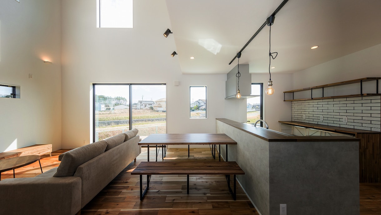 プロが壁紙＋照明＋床材＋建具をまとめてご提案します 一級建築士が床材・壁紙・建具・照明選びを品番・価格つきで提案 イメージ2