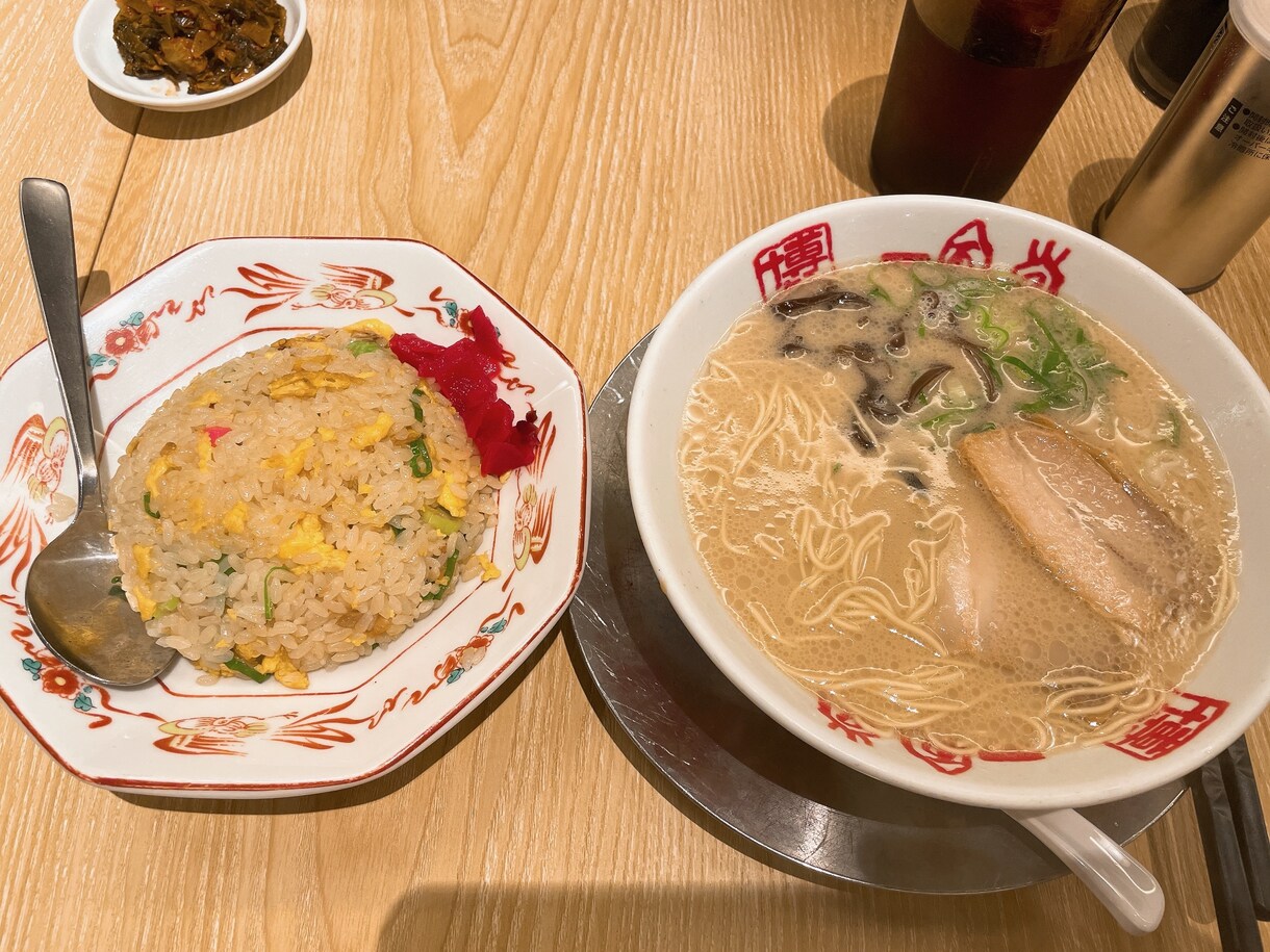 気軽にお話しできたらいいなと思ってます 呑気になんも考えずに話せる友達感覚で出来たらとおもってます！ イメージ2