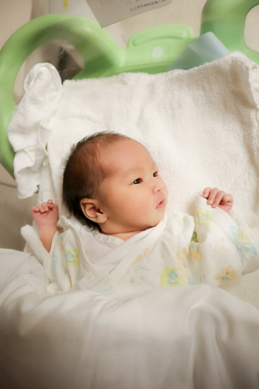 赤ちゃんモデルありの商品撮影代行します ボケ感強め◇エモ可愛い◇雰囲気写真が得意です イメージ2