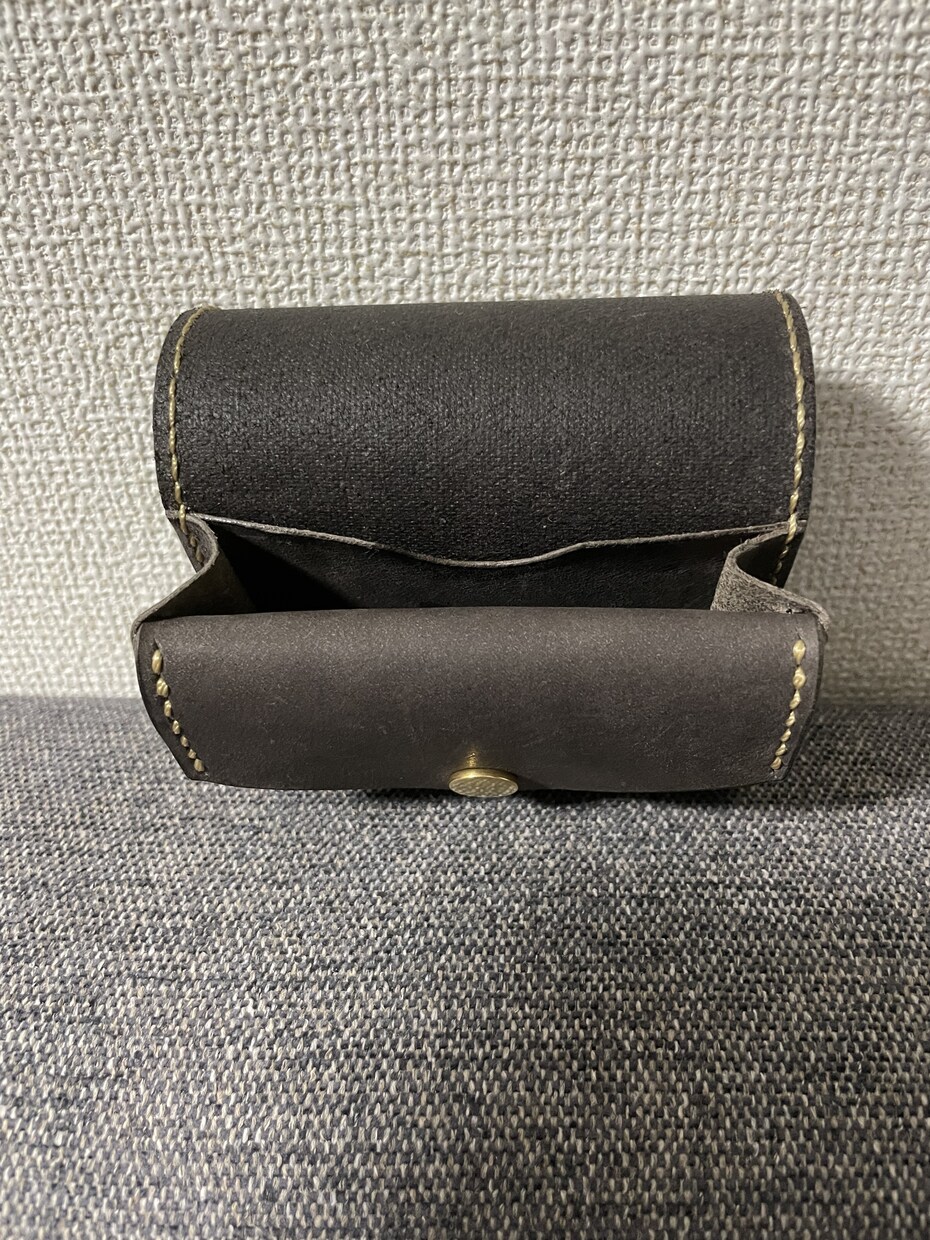 どこでも持ち運びやすいミニ財布作ります 札は折れない！小銭が見えやすい！かつコンパクトな財布！！ イメージ4