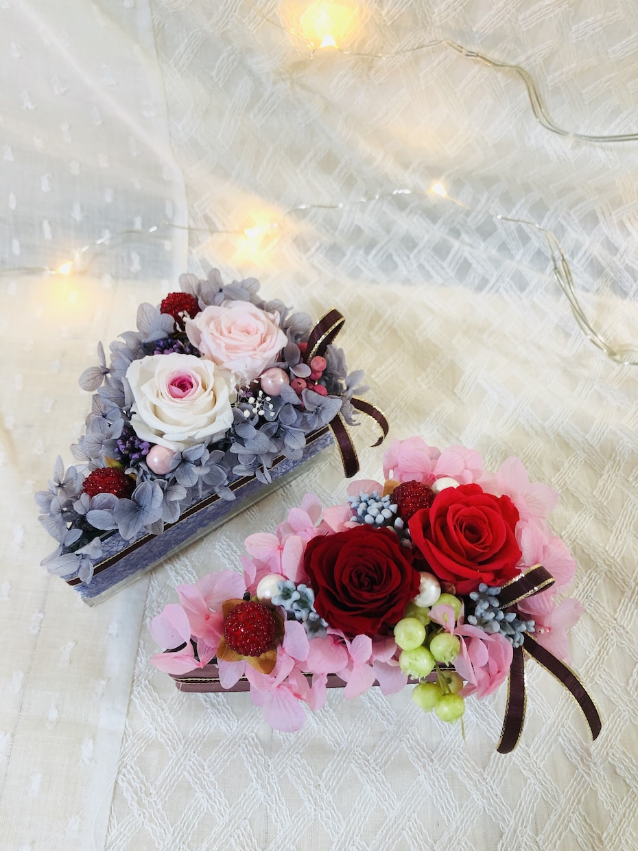 プリザーブドフラワーアレンジメントを作ってます お花のケーキRose✲ショートケーキと同じサイズです✲ イメージ2