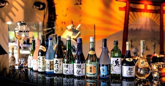 ぜったいに外さないプレゼント向きのお酒教えます バレンタインデー・ホワイトデーでも使えるお酒たくさんあります イメージ1