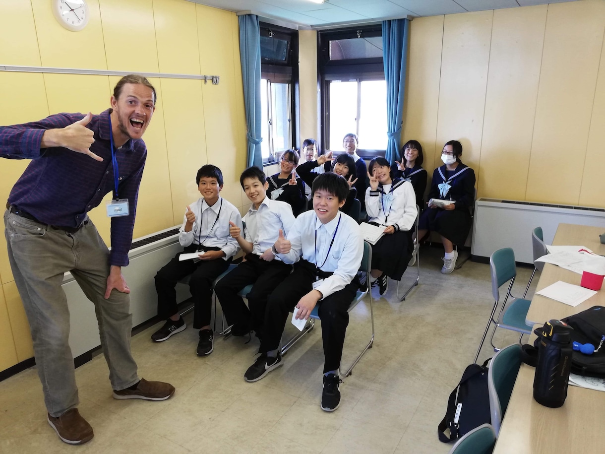 ビギナー向け！カナダ人日本人一緒に基礎英語教えます 英語に抵抗のある方もきっと英語好きに★基礎から学びましょう！ イメージ1