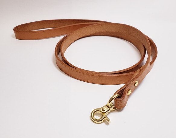 本革ペット用リードの作成ができます 可愛らしい雰囲気のブラウン。犬の散歩におすすめ イメージ1