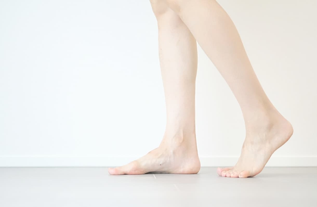 ゆるかかと歩き指導院のグーグル広告運用代行をします 月10人の新患を目標に外反母趾の集客をグーグル広告で代行。 イメージ1