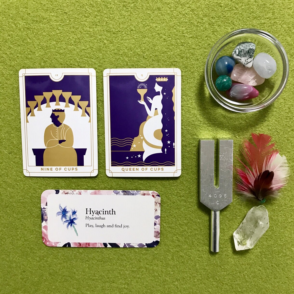 今のあなたに必要なメッセージをお届けします 現状に光を。心地いい今とより良い未来。カードからの優しい言葉 イメージ4